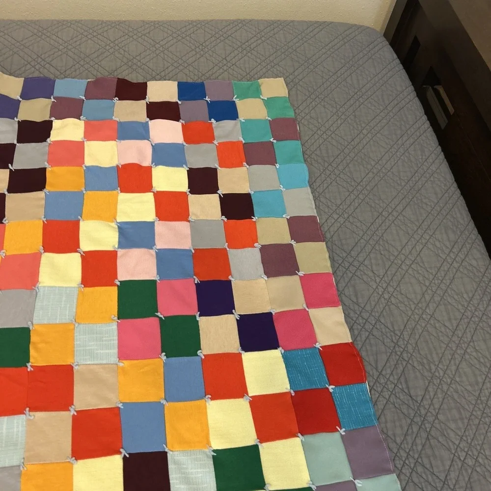 Vintage‎ Handmade Colorful Patchwork Floral Square Quilt 45